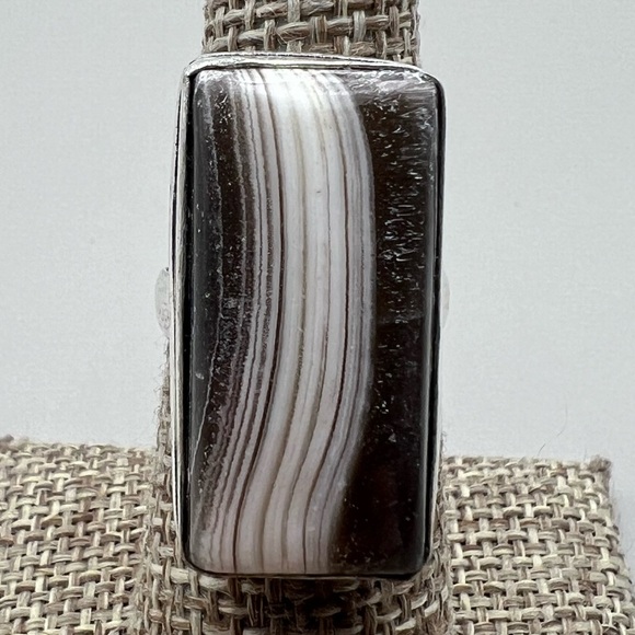 New Zebra Calcite Stone Silver Overlay Ring Size 6.5 - Picture 1 of 8